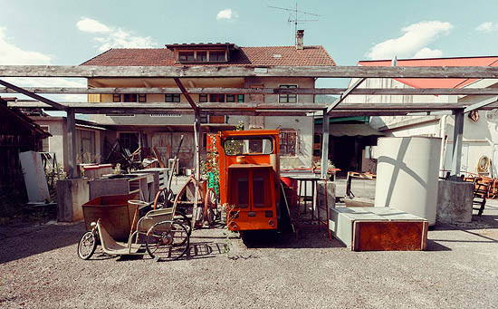 Western brocanteur I (2012)