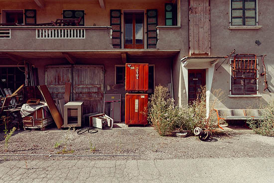 Western brocanteur III (2012)