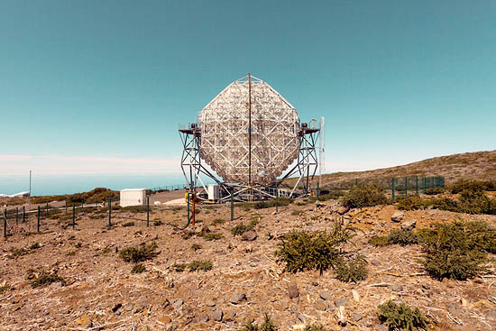 Magic Telescope II (2014)