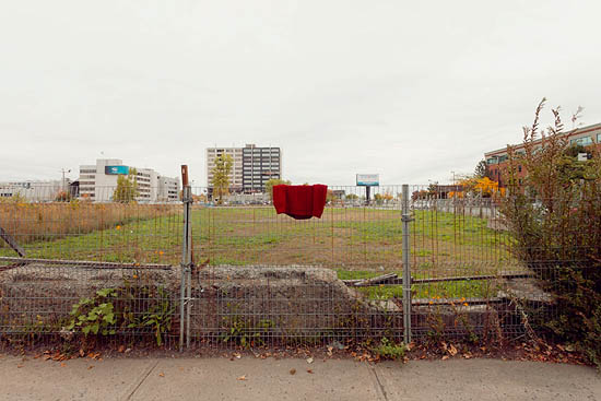 Le pull rouge (2014)