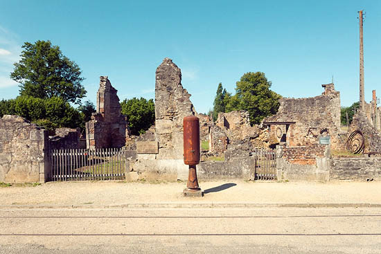 Ruines et rouille (2015)