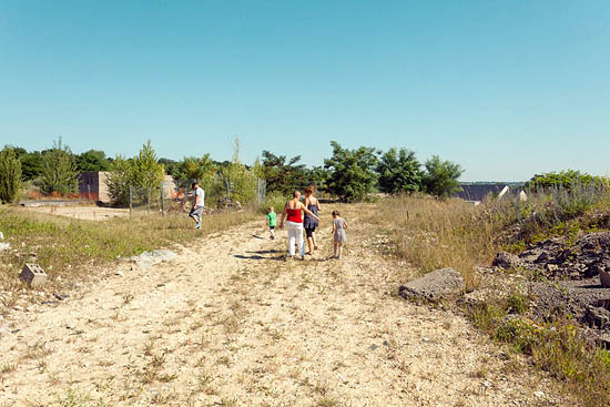 Balade dans le lotissement fantôme (entre amis) (2015)