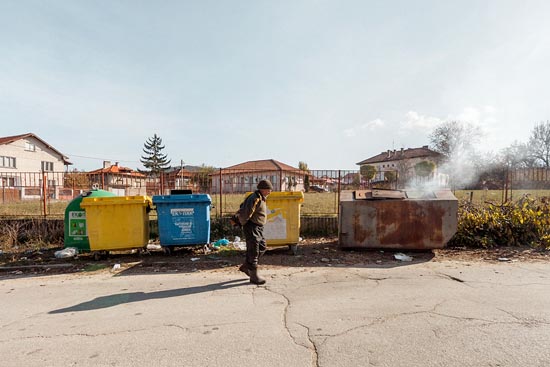 Village bulgare : le marcheur / Bulgarie (2017)