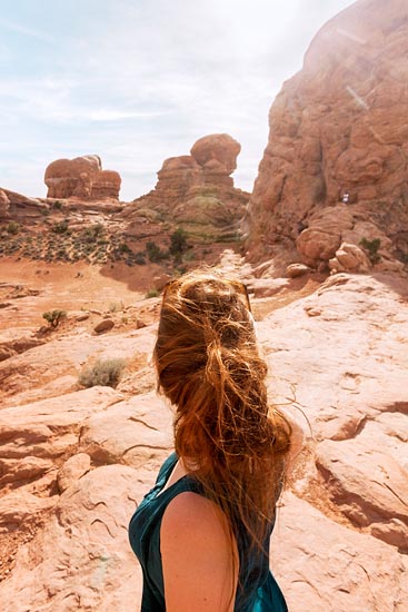 De dos, under the sun (2017)