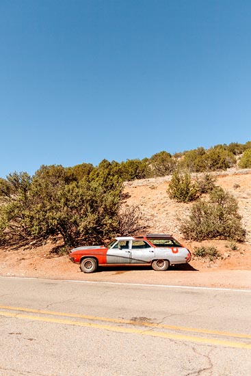 Vintage car rouge et grise (2017)