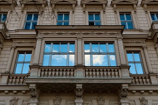 Nuages d'intérieur / Prague (2019)