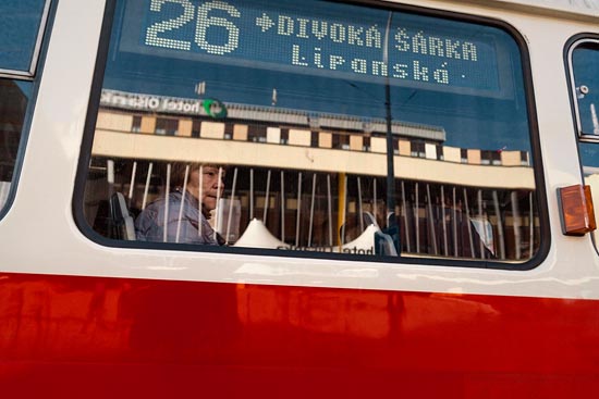 La prisonnière / Prague (2019)