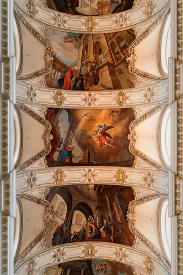 Basilique Saint-Jacques, le ciel / Prague (2019)