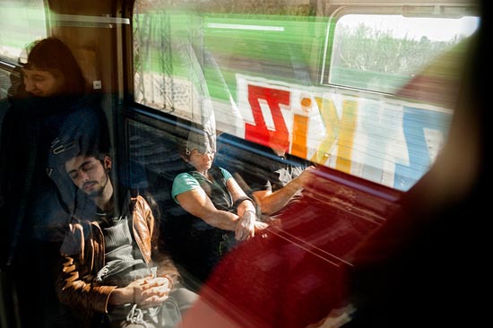 Vers Kutná Hora, Déborah moqueuse et Benjamin endormi / Prague (2019)