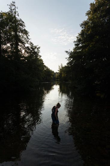 Les pieds dans l'eau / France (2020)