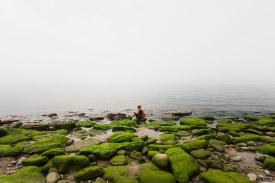 Assise sur les Green Rochets / France (2020)