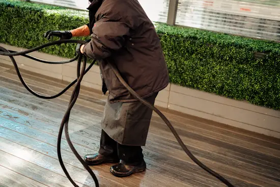 Nettoyage de terrasse / New York, USA (2022)