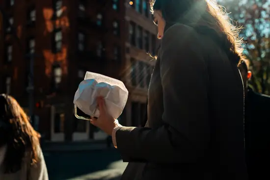 Petit encas et smartphone / New York, USA (2022)