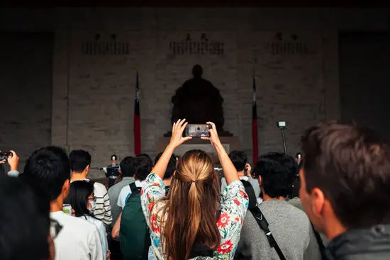 Photo de touristes au Mémorial de Tchang Kaï-chek / Taïwan (2024)