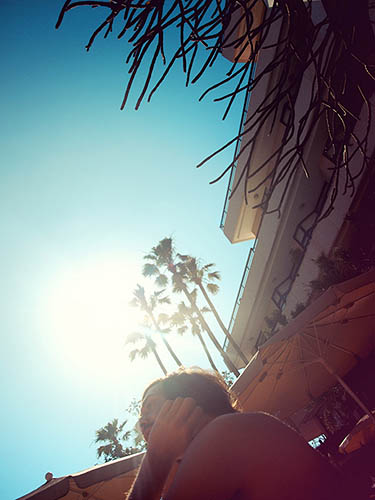 Pensif sous le soleil de Tenerife (par Miss Fravez // 2011)