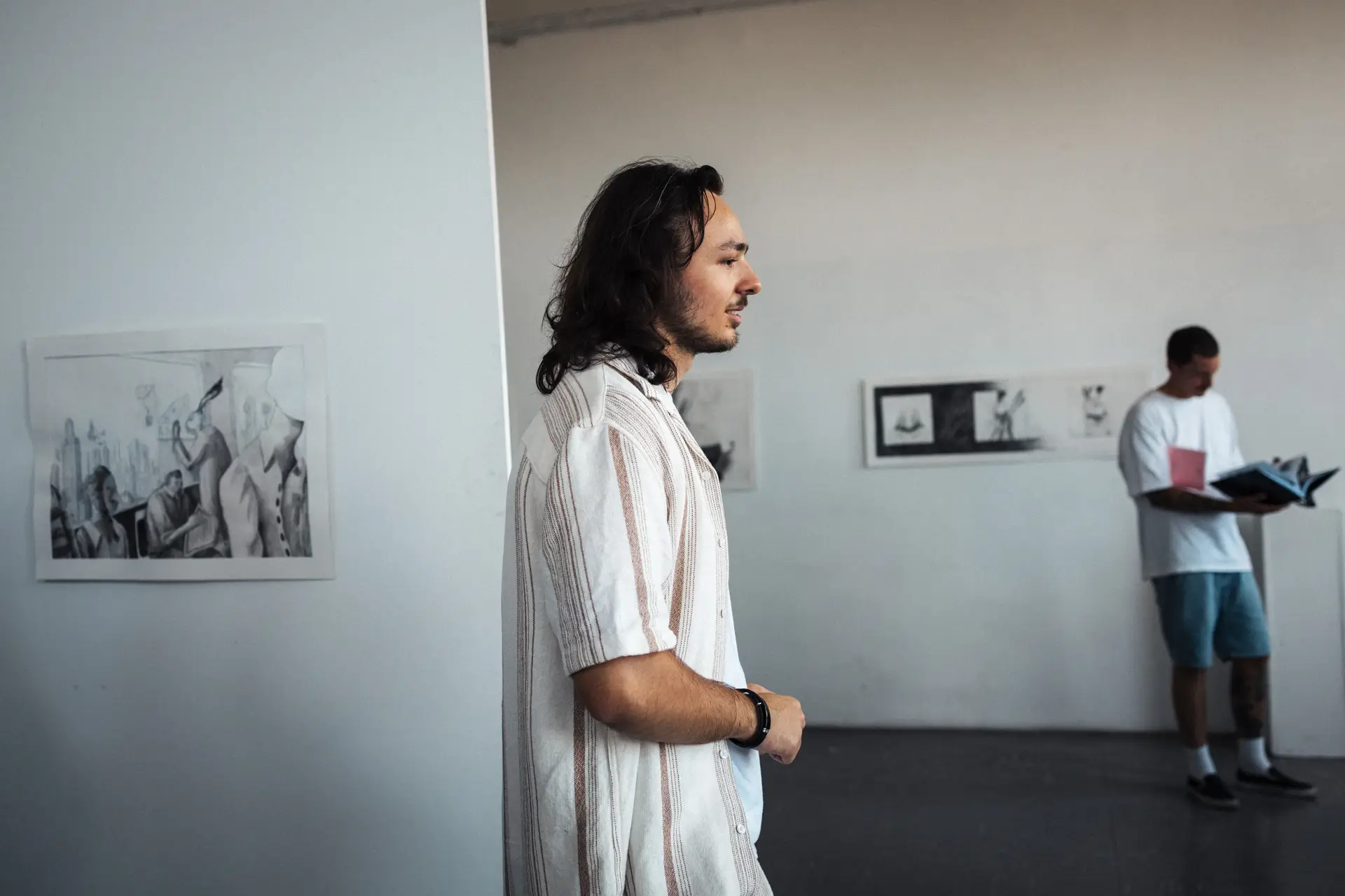 Mattéo HELLIN / Écho du silence, solitude urbaine