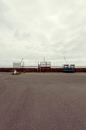 Pour pêcher, sur le port (2013)