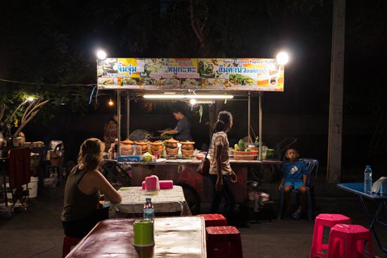 Une échoppe où nous avons mangé / Thaïlande (2020)