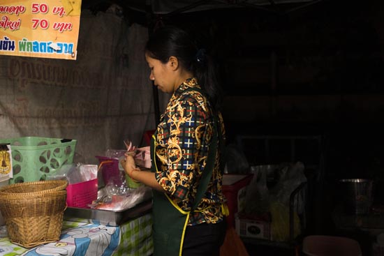 Compter les billets / Thaïlande (2020)