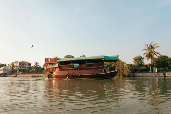 Gros bateau en bois / Thaïlande (2020)