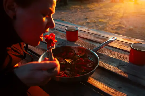 Dîner de camping / Corse (2023)
