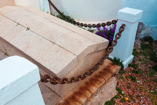 Tombe de cimetière / Corse (2023)